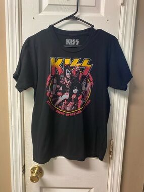 Kiss Black Short Sleeve Tee with Yellow & Red Band Logo